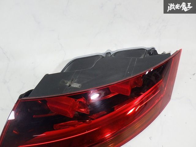 良品 @アウディ TT 8J 純正 右テールランプ 8J0945096C|か24 良品 @アウディ TT 8J 純正 右テールランプ 8J0945096C|か24 良品