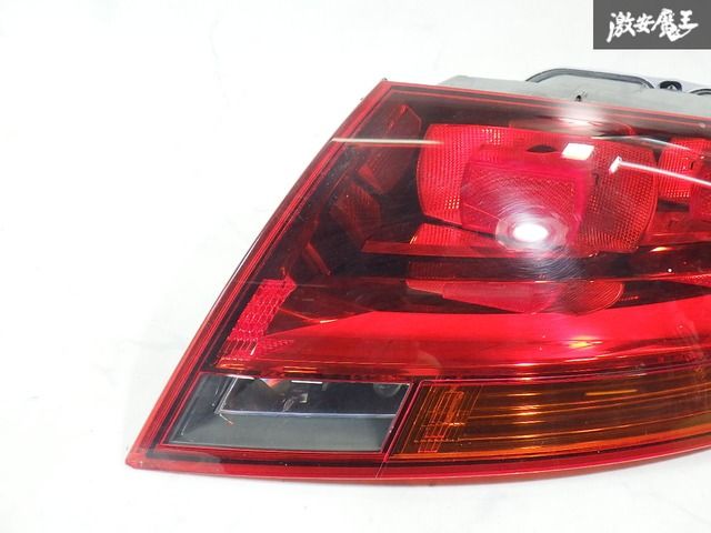 ☆保証付き☆ AUDI アウディ 純正 8J TT クーペ テールライト