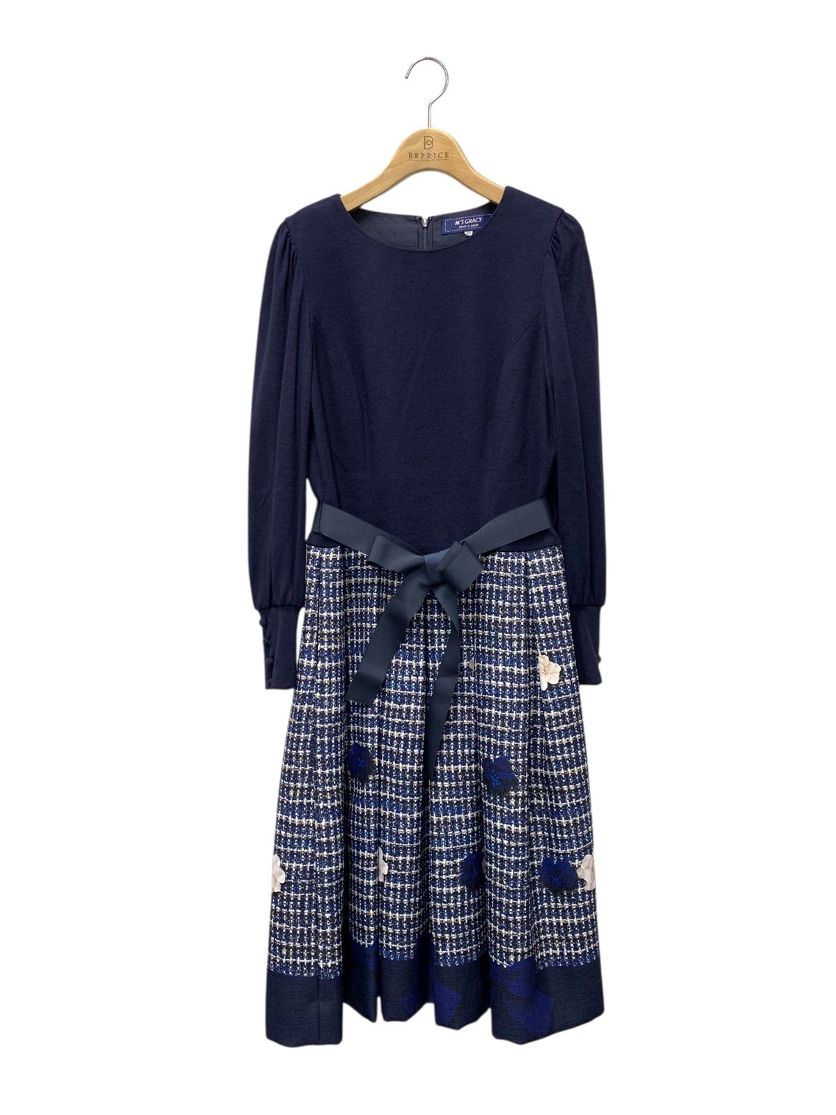 エムズグレイシー 211518 ワンピース 40 ブルー ニット リボン 花柄 くるみボタン ITUOSWSXJM32