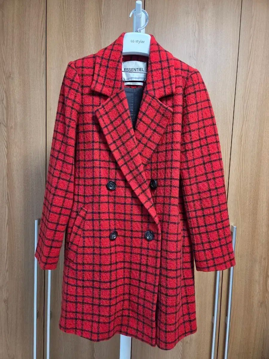 エッセンシャル アンドTHURSDAY S CHILD END Ver. レッド コート