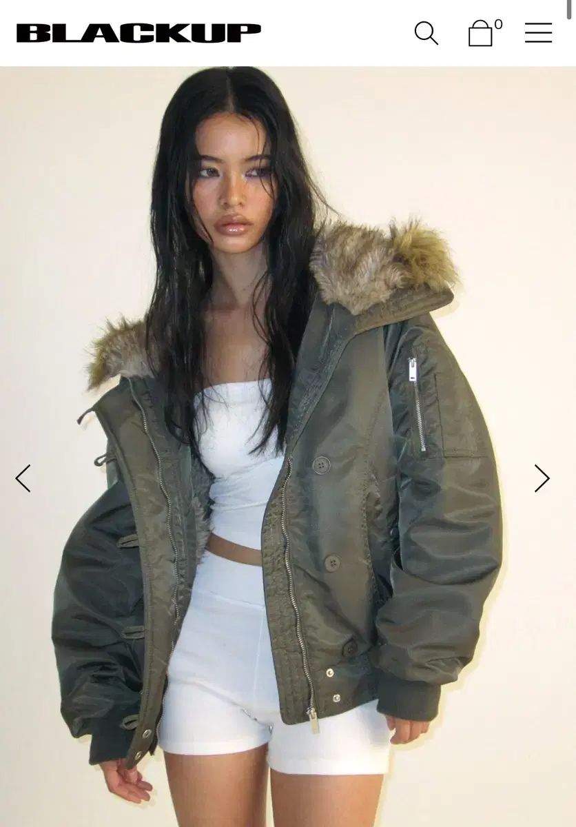 ブラックアップ フード アウター カーキ