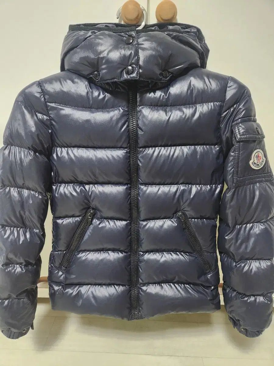 MONCLER モンクレール キッズ ダウン 8 y ネイビー光沢