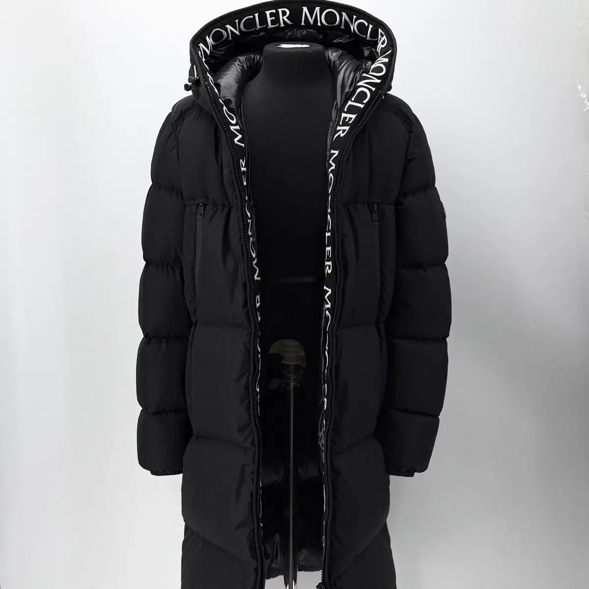 MONCLER モンクレール テンプロン ダウンジャケット モンクラーロング MONCLER モンクレール テンプロン ダウンジャケット モンクラーロング