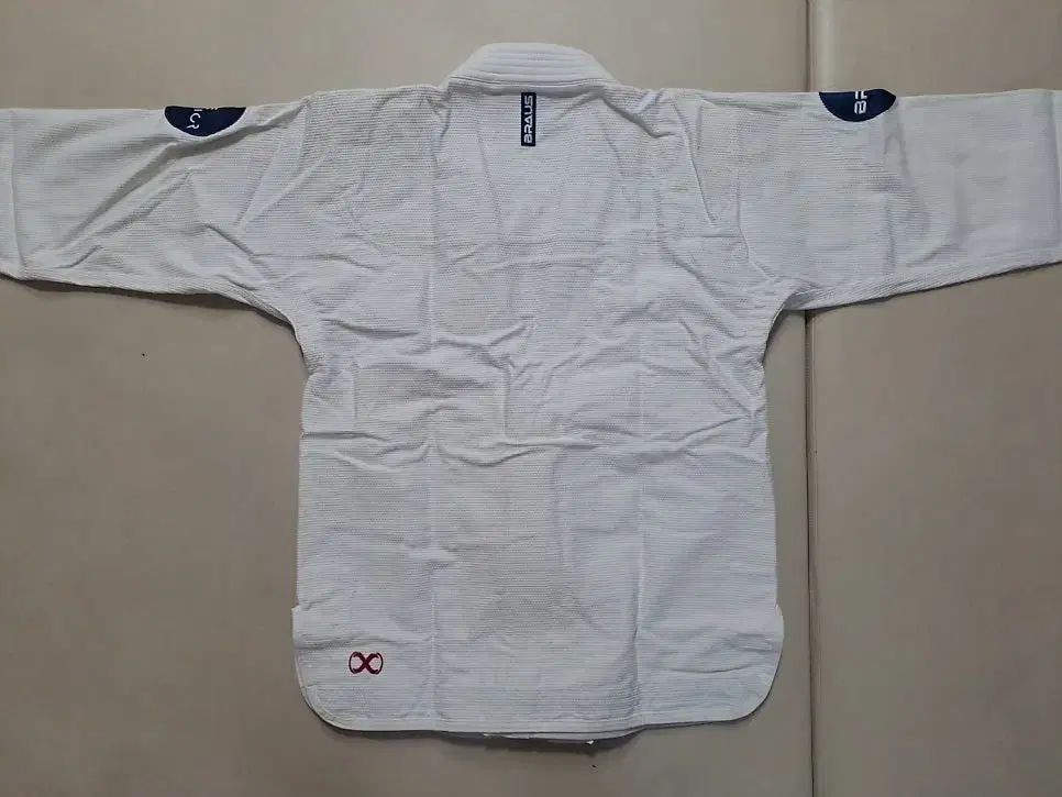 a級 ブラウス ジェントルウォリアー 白 柔術 Jiu-Jitsu 柔道着