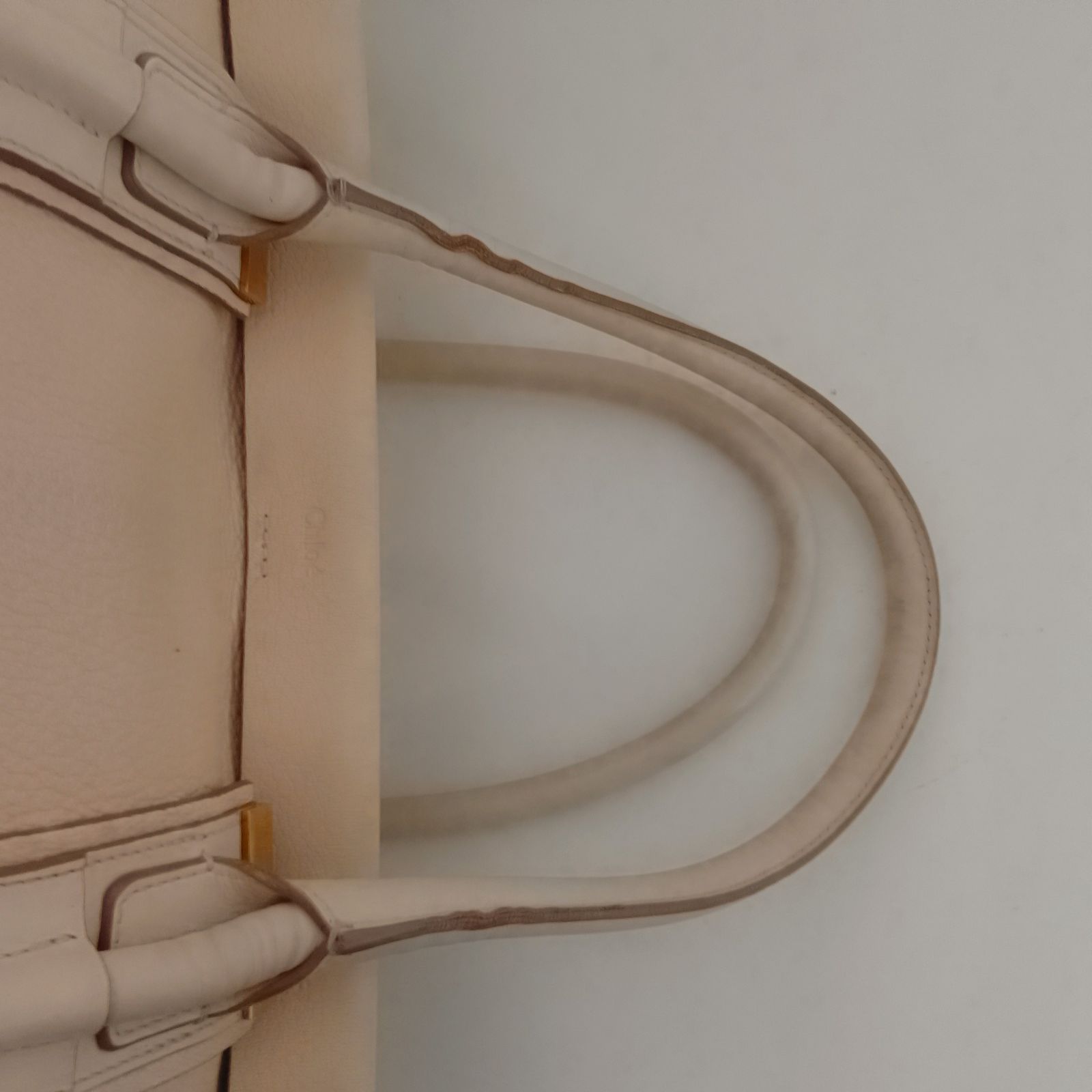 クロエ エバーストン