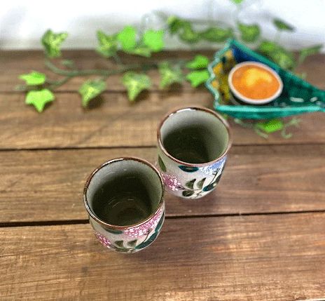 メーカー直送 九谷焼 夫婦湯呑 同サイズ がく紫陽花ピンク&ブルー 裏絵