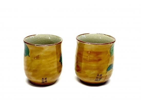 メーカー直送 九谷焼 夫婦湯呑 吉田屋 濃い塗り 花鳥 裏絵