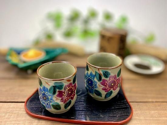 メーカー直送 九谷焼 夫婦湯呑 和桜 裏絵