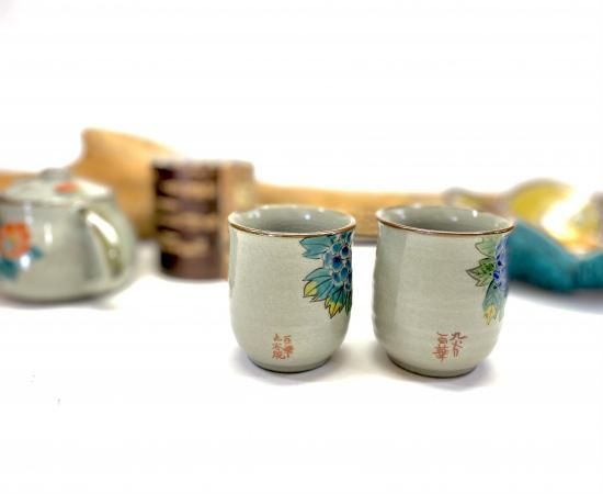 メーカー直送 九谷焼 夫婦湯呑 色絵牡丹 裏絵