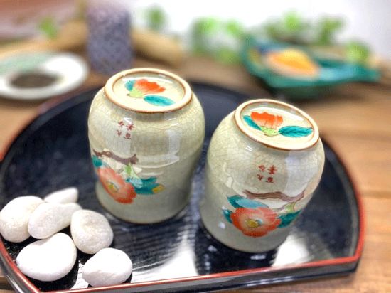 メーカー直送 九谷焼 夫婦湯呑 椿に鳥 裏絵 WWW_OPDRERGINERDOGAN_COM