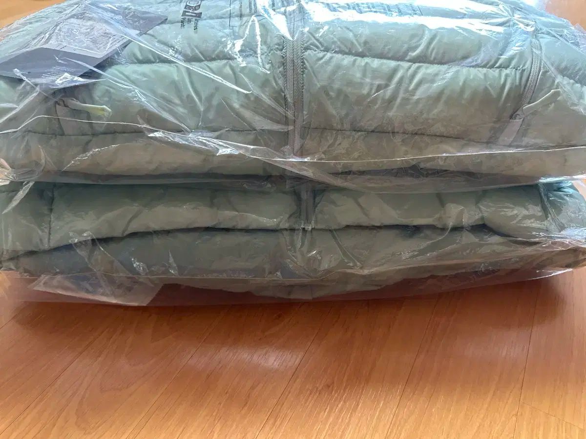 L アークテリクス セリウム フーディ ストーングリーン