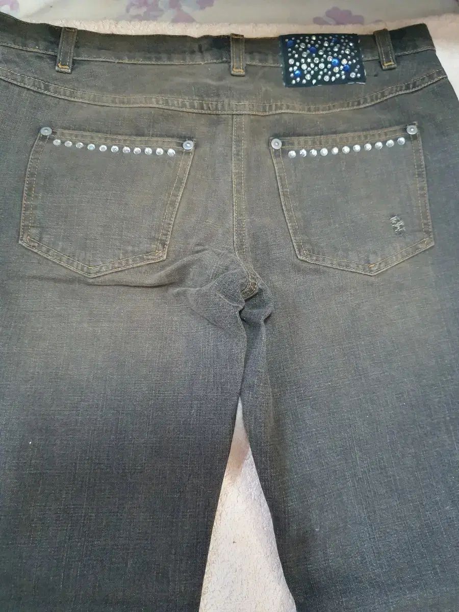 MAX-Co ストーン装飾