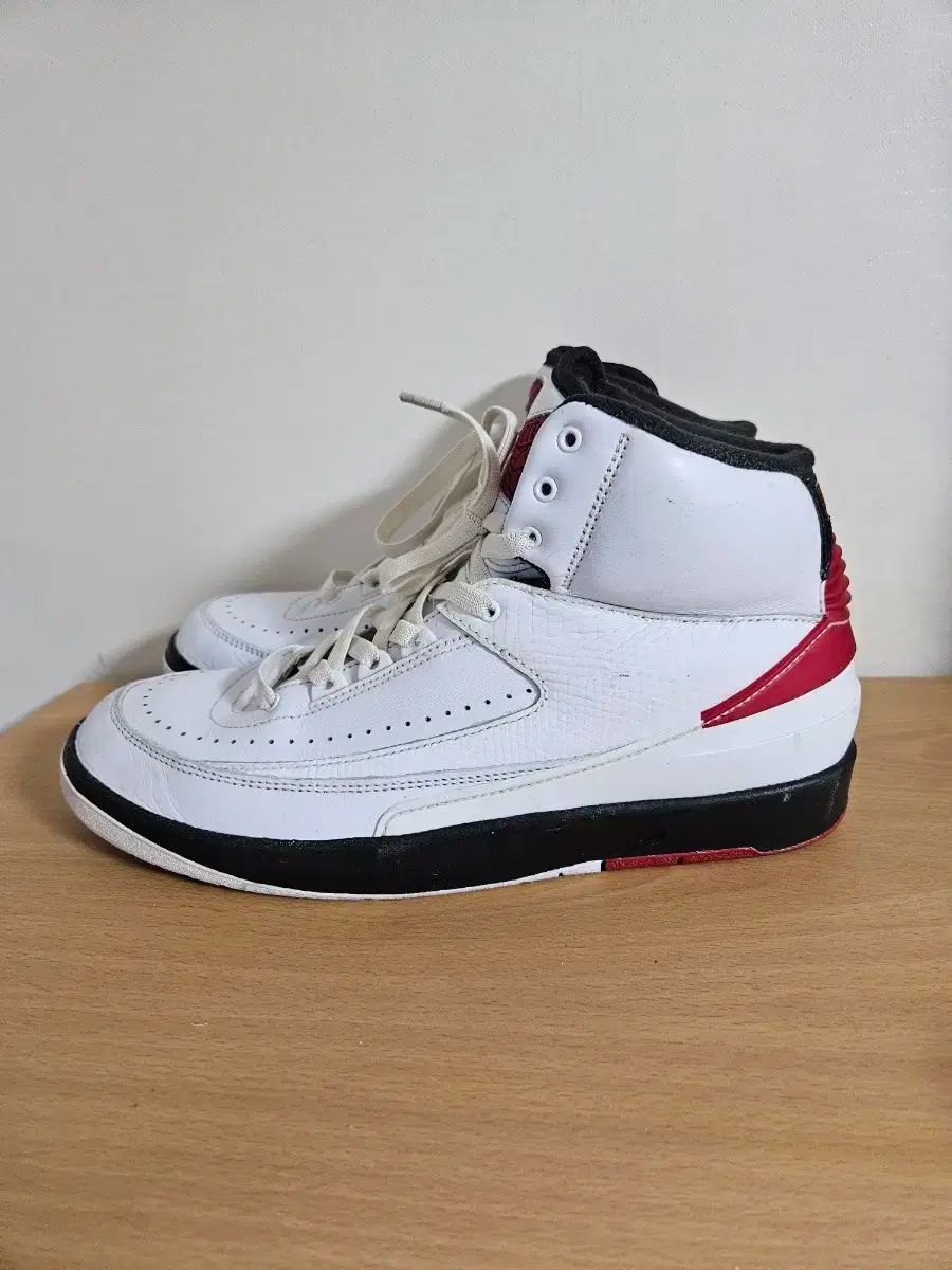 ジョーダン2 シカゴ バスケシューズ み