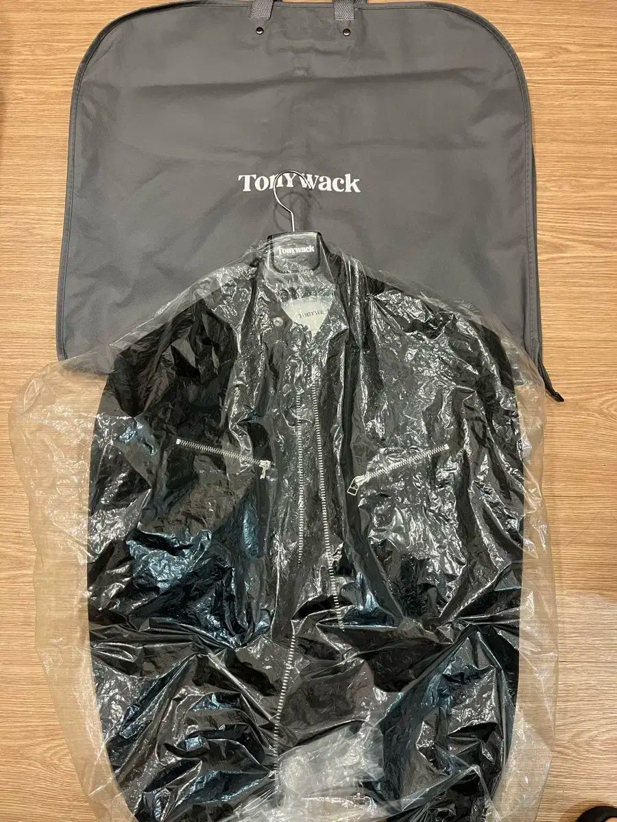 トニーウェック カーフレーサー mサイズ