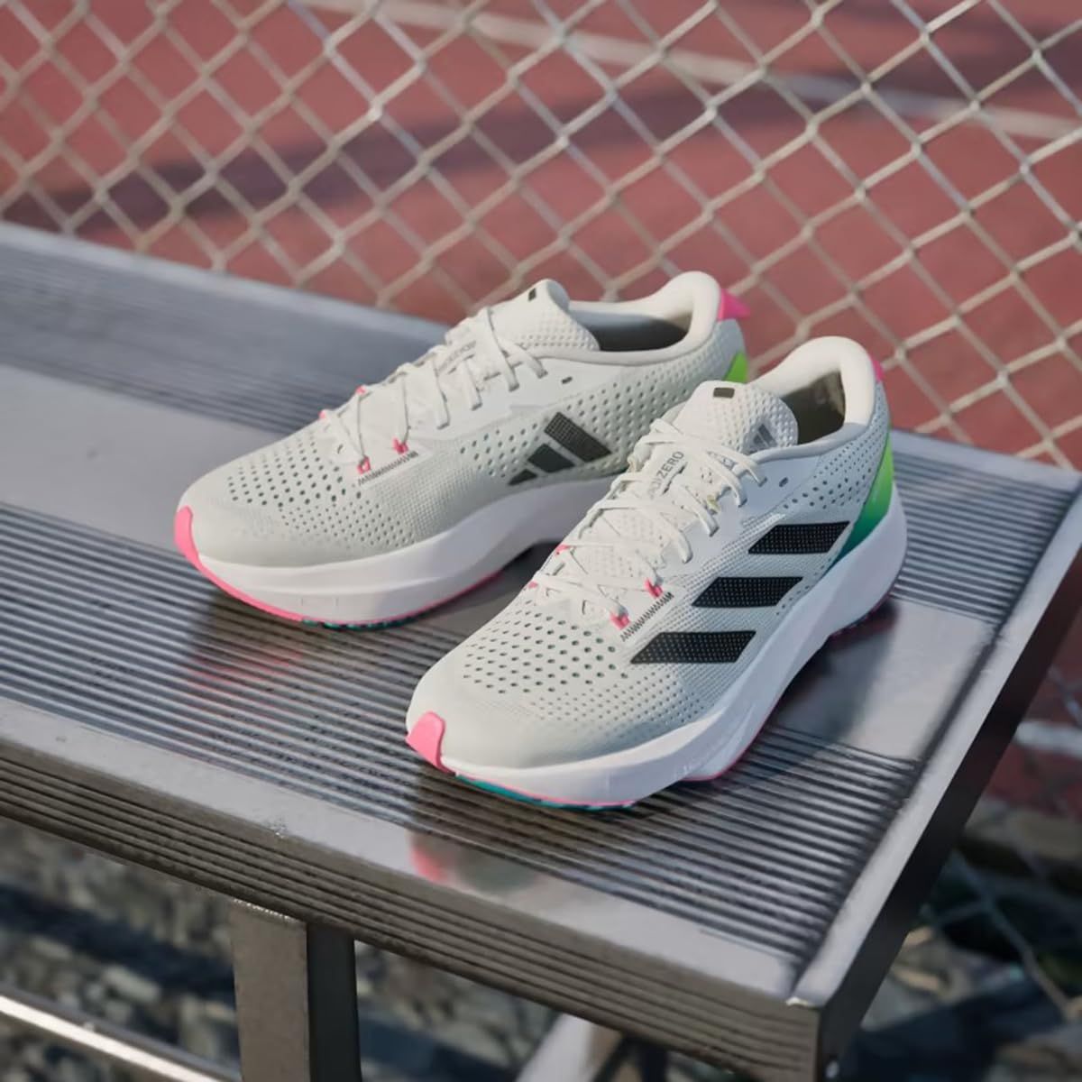 アディダス ランニングシューズ アディゼロ SL LIZ90 レディース フットウェアホワイト コアブラック アークティックフュージョン HQ7232 フットウェアホワイト コアブラック アークティックフュージョン HQ7232 23.5 cm
