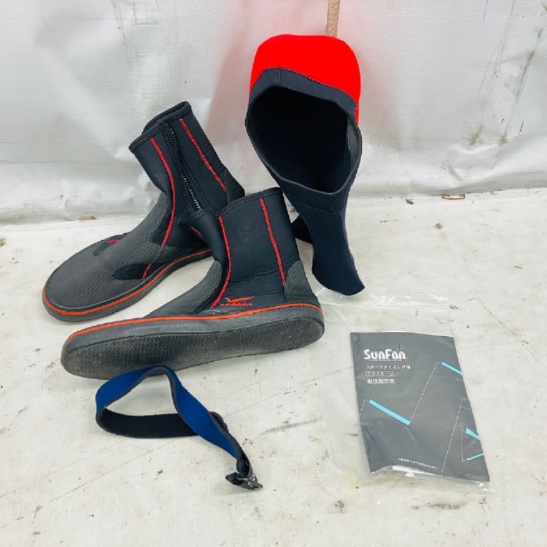 タッパーベスト1点 ブーツ1点