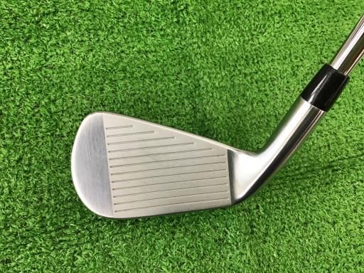 タイトリスト Titleist T 100 4 アイアン LI AMT TOUR WHITE フレックスS メンズ 男性用 右利き 右用 Cランク ゴルフクラブ