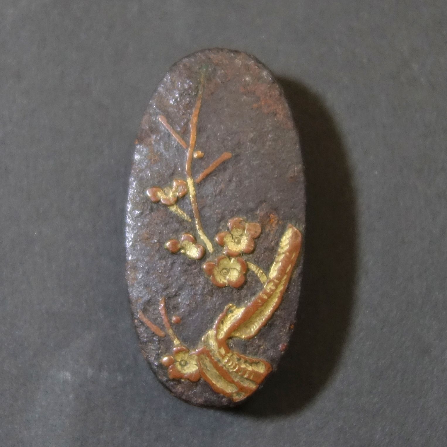 金工品 【 高肉彫 象嵌 鍍金 煙草入前金具 刀装具 ×7点 】 金属工芸