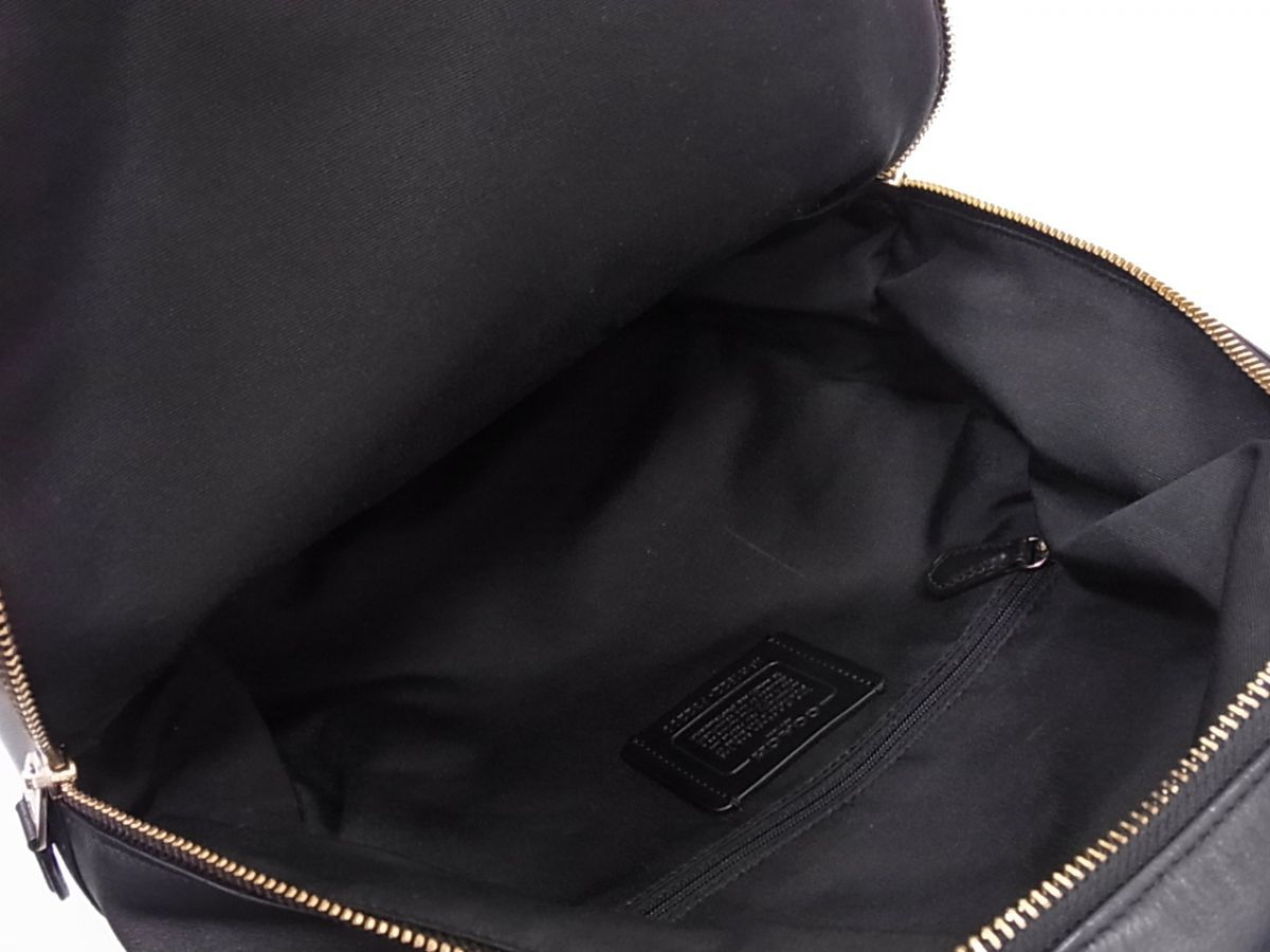 美品 定価7万円◇COACH F32200 チャーリー シグネチャーミディアム