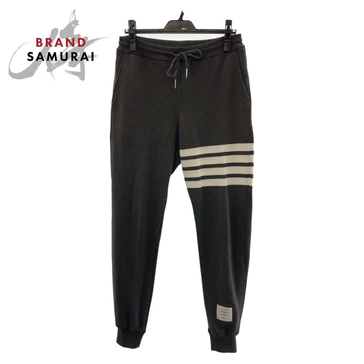 BROCHURE A.H. 1P BIG CHINO PANTS M ZORN着用 BROCHURE 1P BIG CHINO