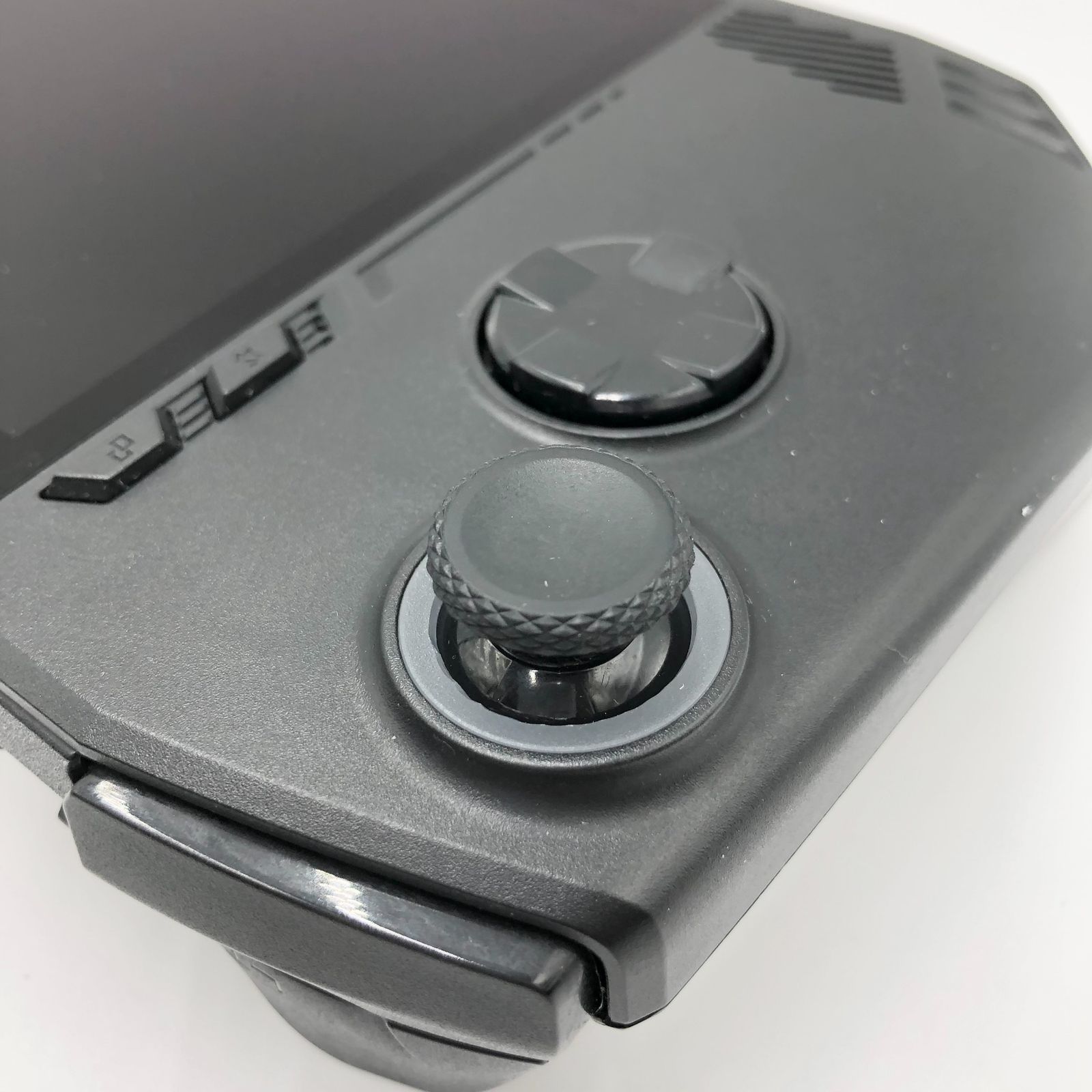 Hzディスプレイ搭載