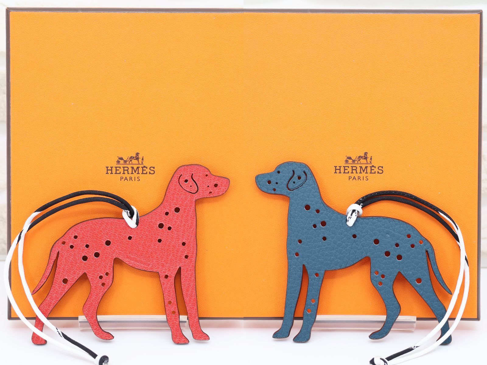 HERMES エルメス petit h プティ アッシュ チャーム 犬 ダルメシアン 紐･