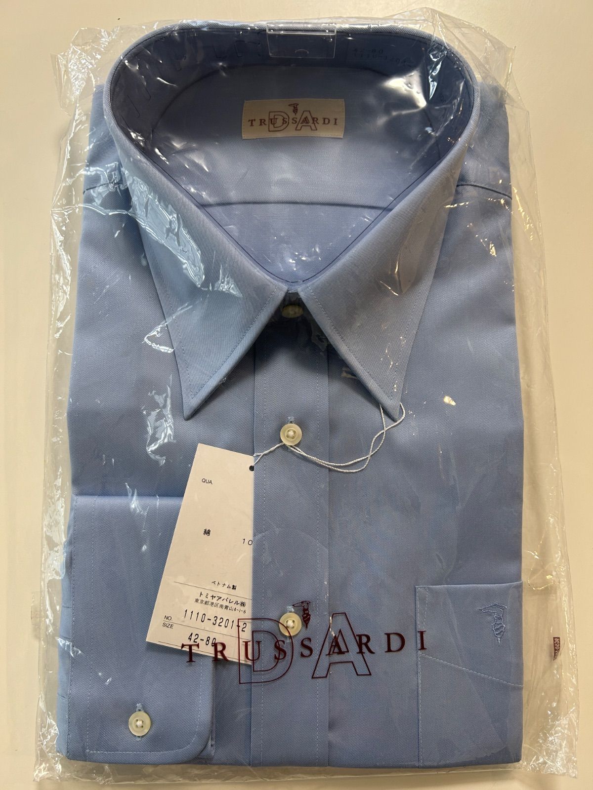 TRUSSARDI トラサルディ 種類 長袖ワイシャツ 長袖メンズシャツ 長袖シャツ トップス 紳士服 デザイン レギュラー ライトブルー水色系青色系無地綿100%襟回り42-ゆき80メンズmen男性用紳士製品タグ袋