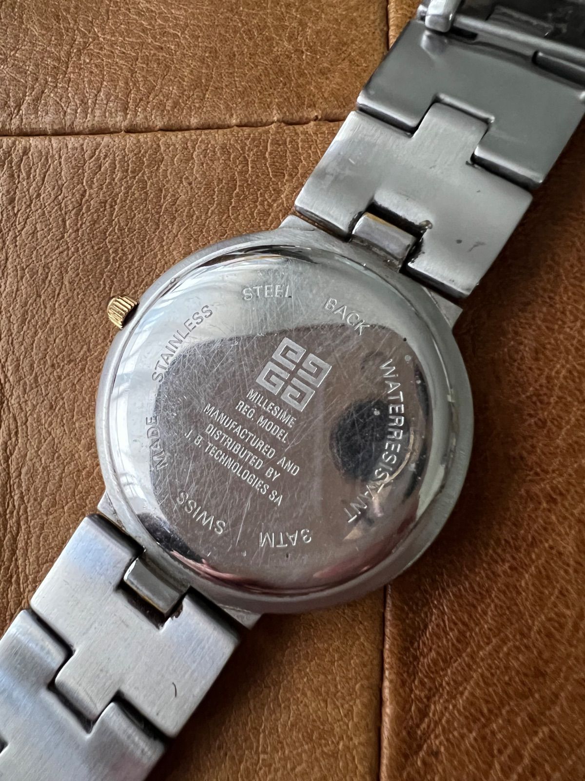  ジバンシー 時計 12 Pダイヤ クオーツ 稼働品 男女兼用 腕時計(クォーツ) 腕時計(アナログ)