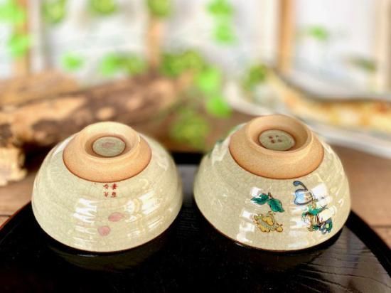 メーカー直送 九谷焼 飯碗 茶碗 ペア ソメイヨシノ＆金糸梅に鳥