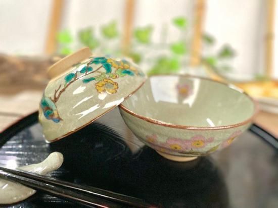 金糸梅に鳥＆ソメイヨシノ