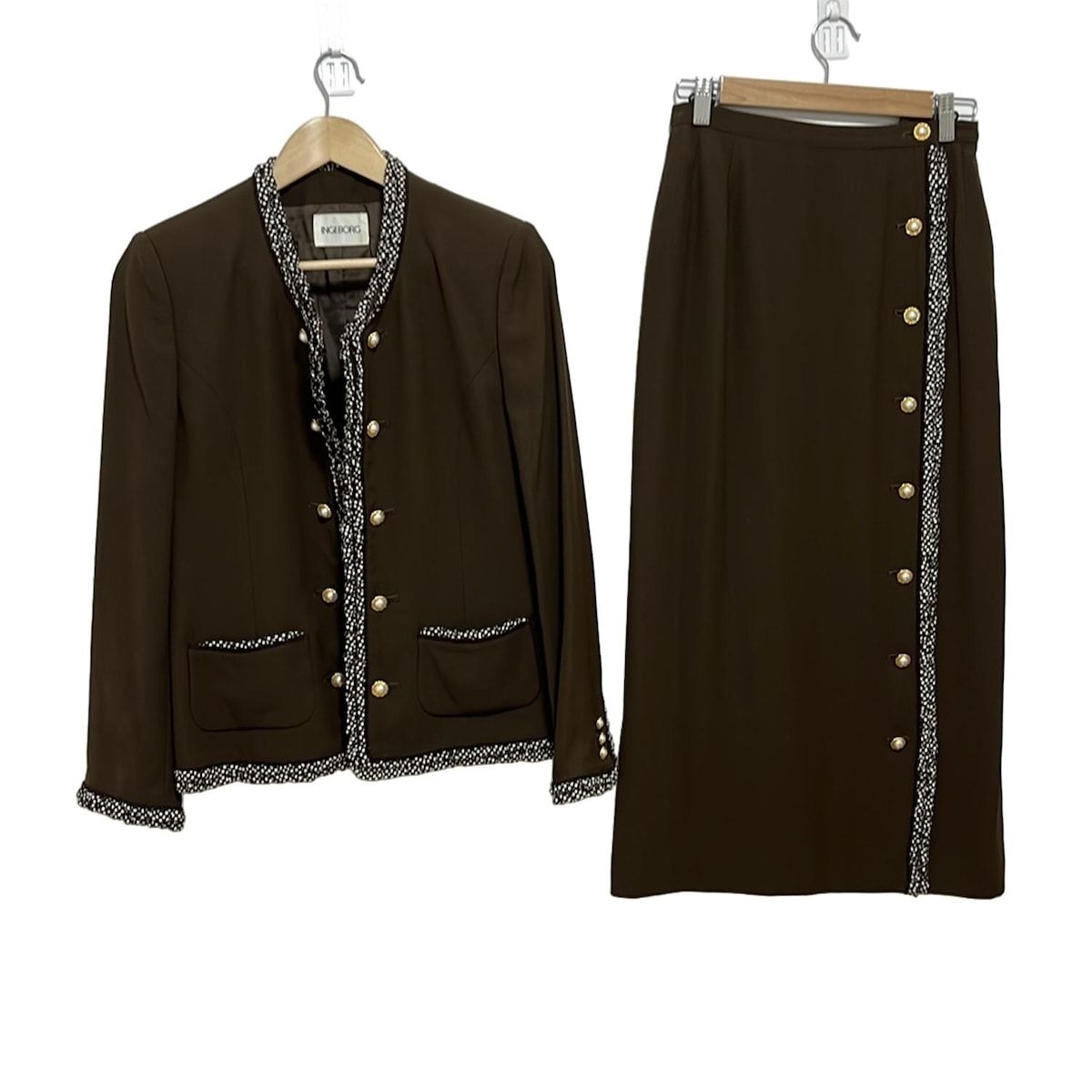 INGEBORG インゲボルグ スカートスーツ レディース - ダークブラウン×白 ドット柄