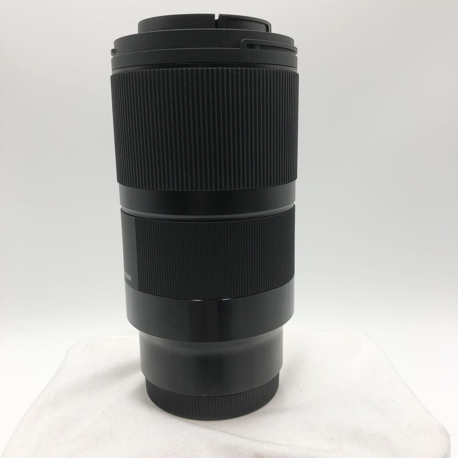 美品シグマ ソニーEマウントレンズ 70mm F2.8 DG MACRO Art Amazon.co.jp: シグマ(Sigma) レンズ 70mm F2.8 DG MACRO Sony ソニー