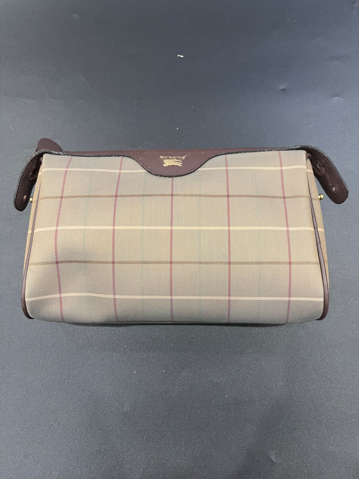 バーバリー セカンドバッグ b