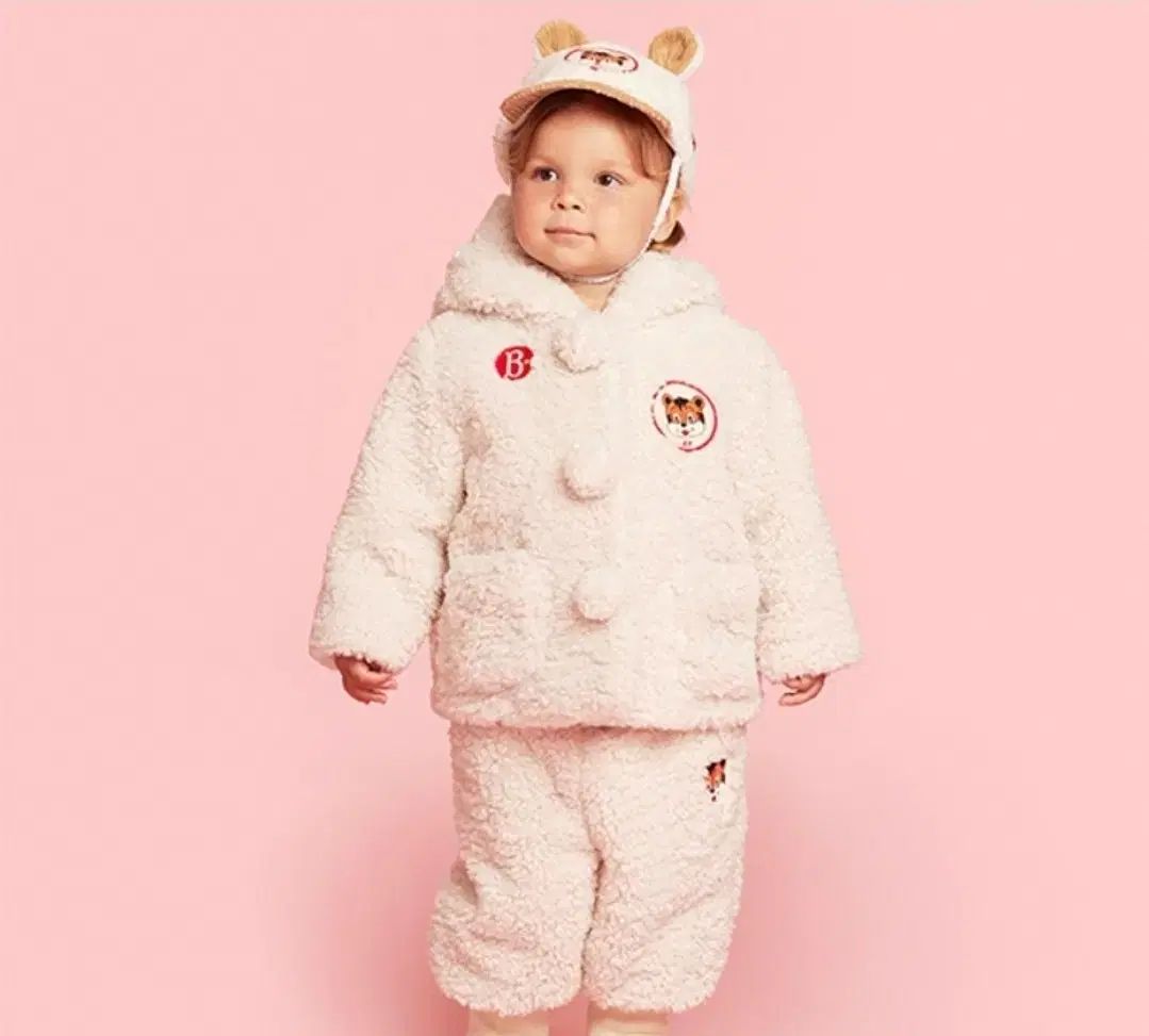 BEBE DE PINO ベベデピノ Tシャツ 티 グレ 덤블ファー 퍼 上下 상하 セットアップ 셋업 100 새상품