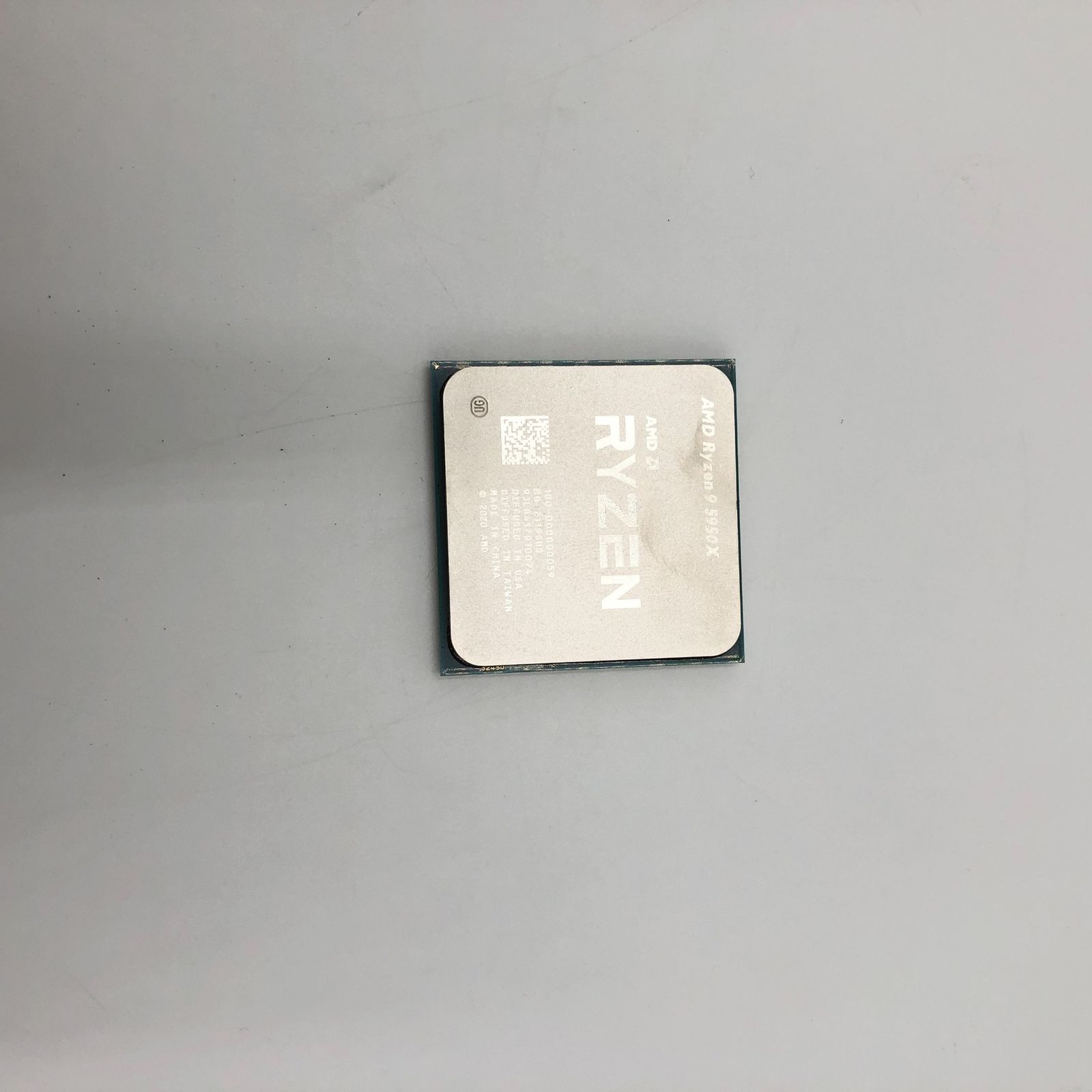 AMD Ryzen 9 5950X without cooler 3.4GHz 16コア 32スレッド 72MB 105W 100-100000059WOF