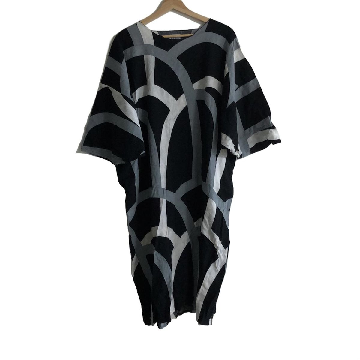 SOU SOU ソウソウ ワンピース レディース - 黒×白×グレー 半袖 ひざ丈