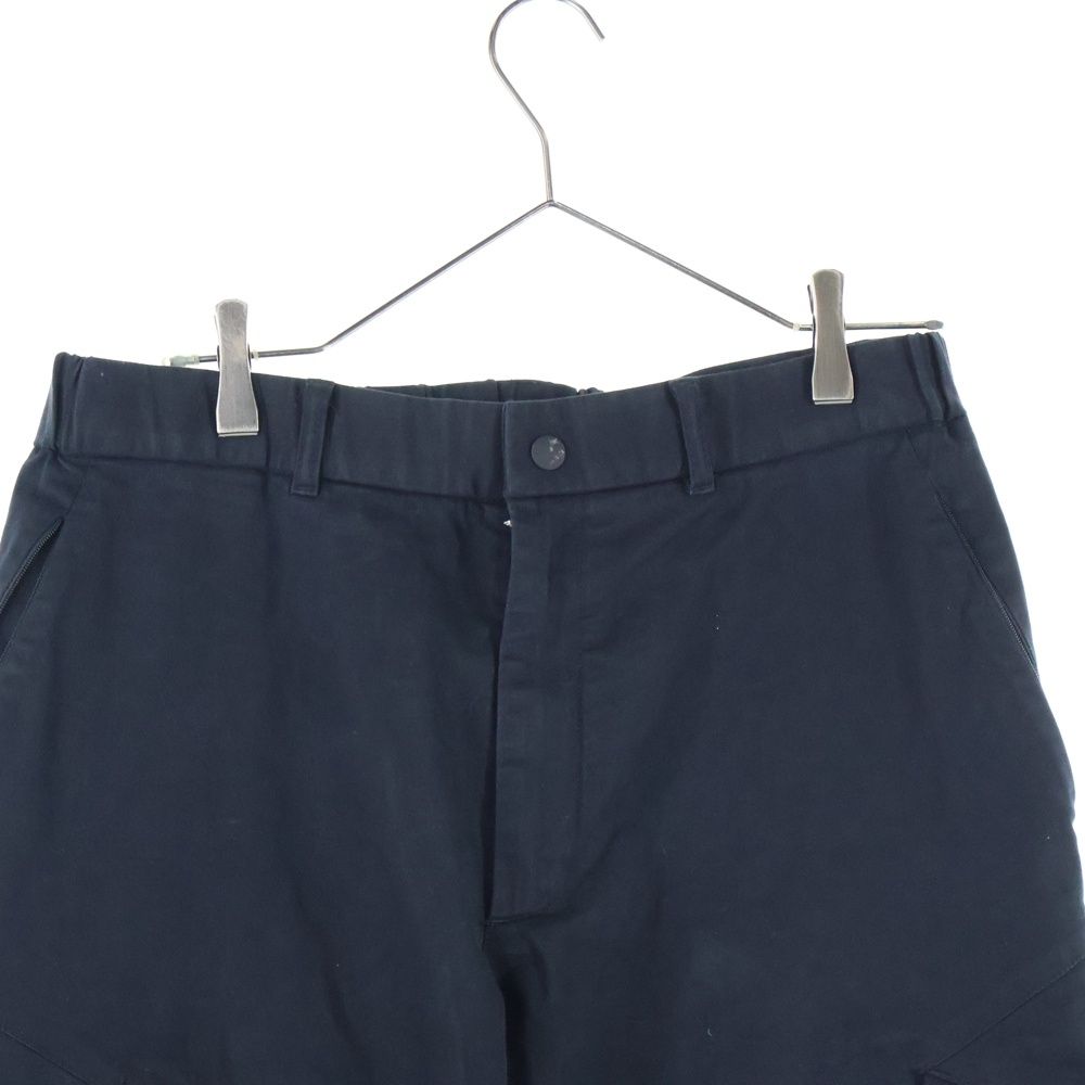 シンプルで機能的 MONCLER モンクレール PANTALONE SPORTIVO H10912A00003 カーゴパンツ ブラック 組み合わせ