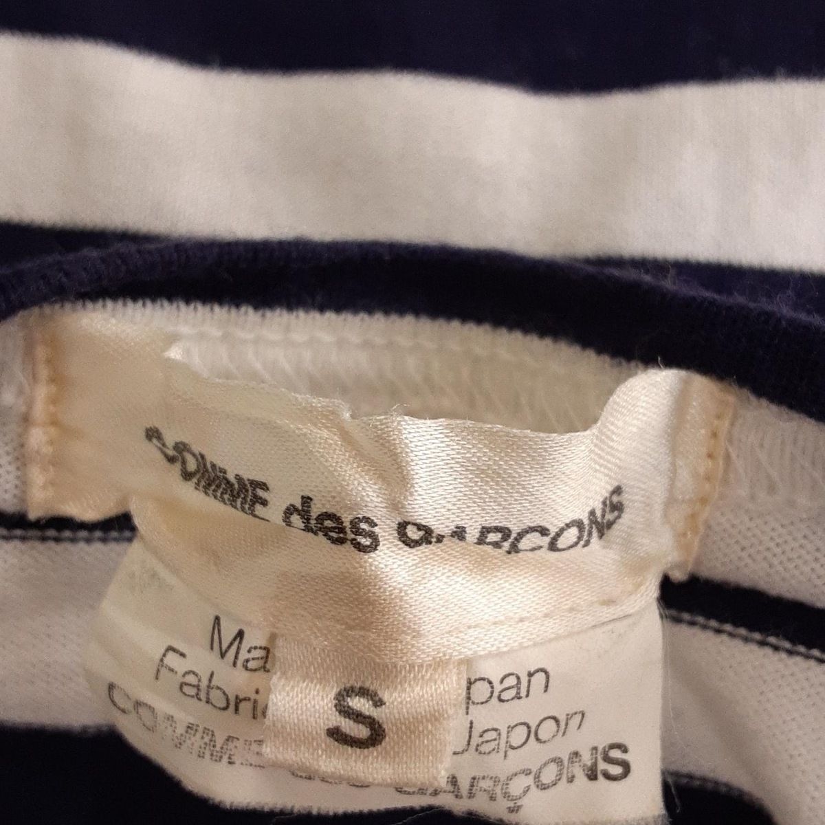 COMMEdesGARCONS コムデギャルソン