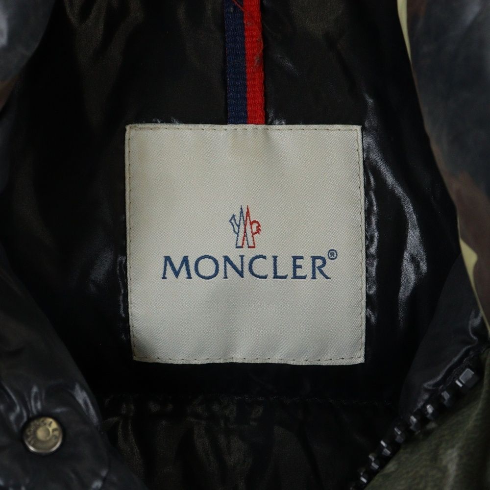 MONCLER