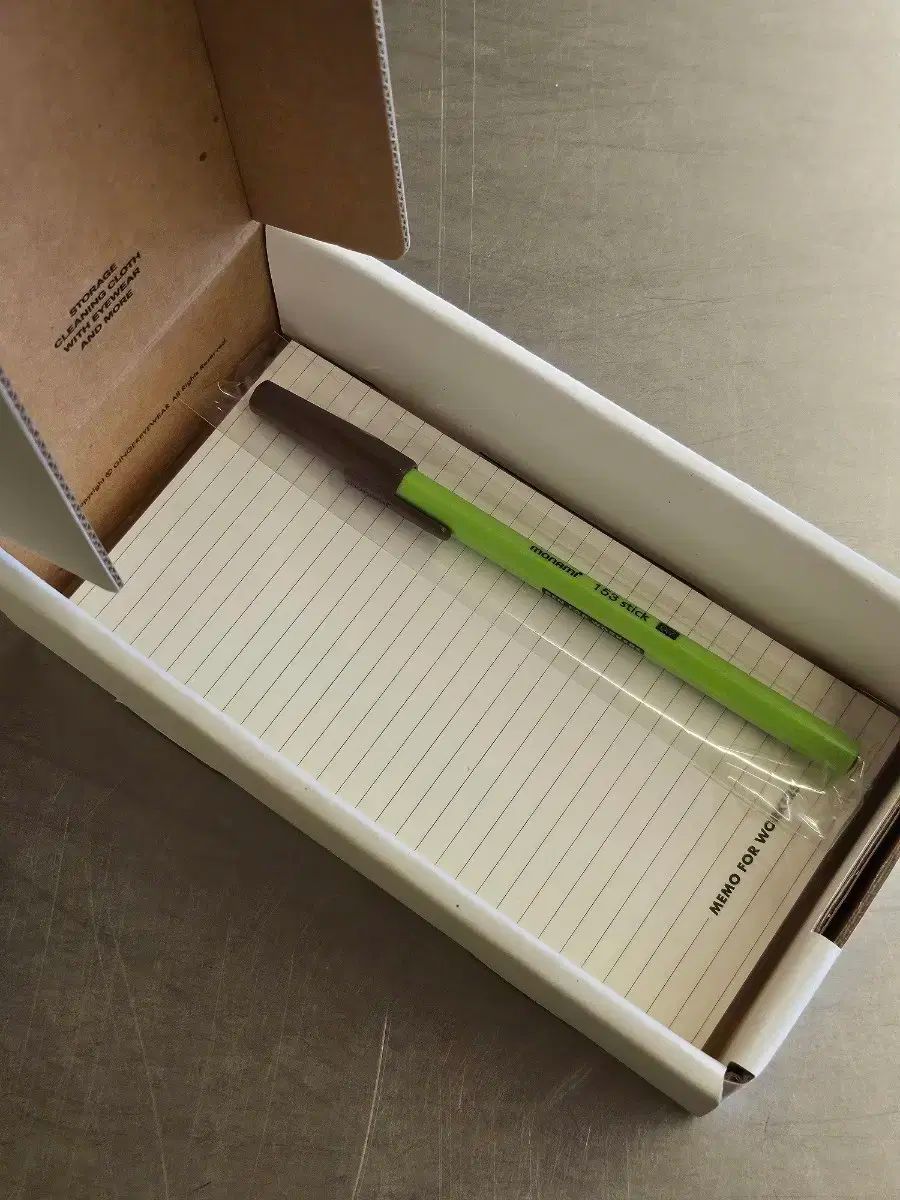 ジンアイウェアダイバーボールドバスク 度なし変色レンズ