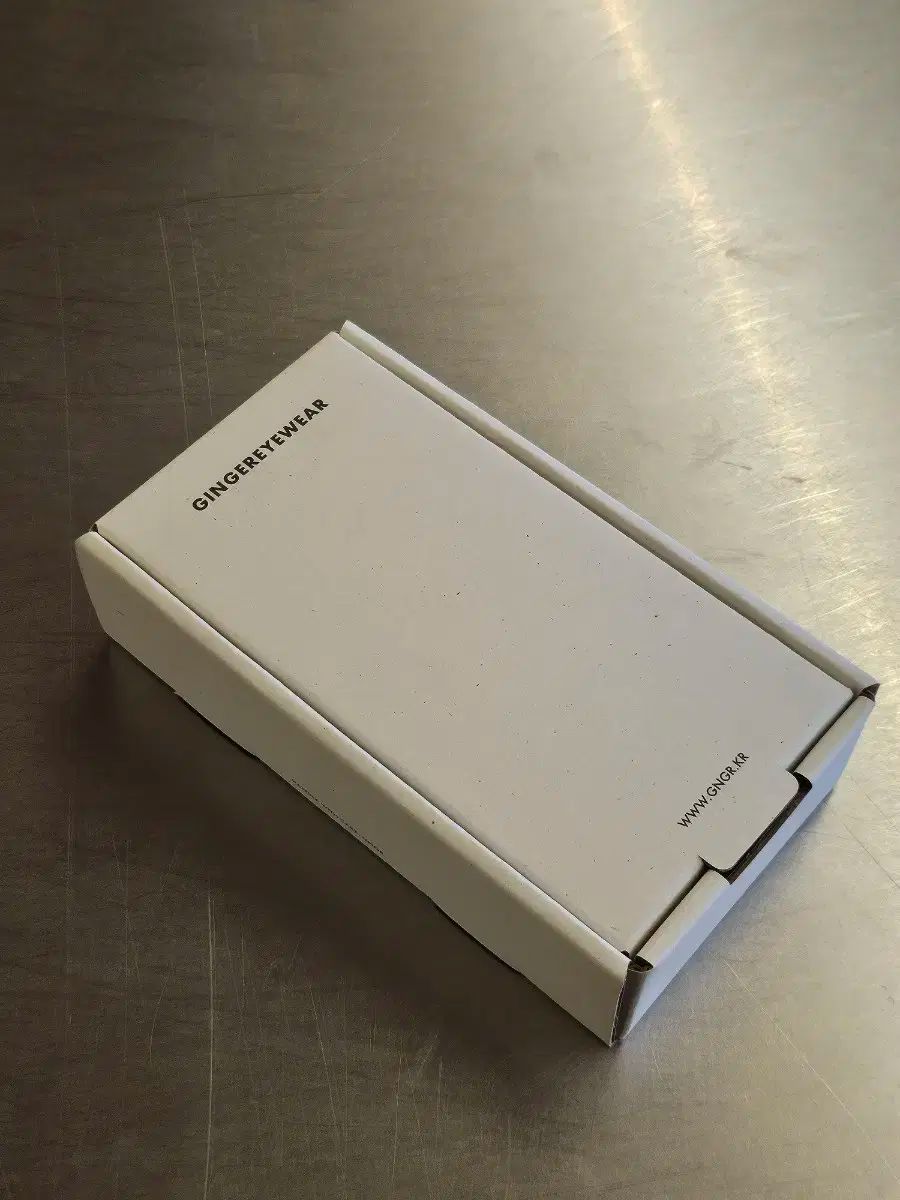 ジンアイウェアダイバーボールドバスク