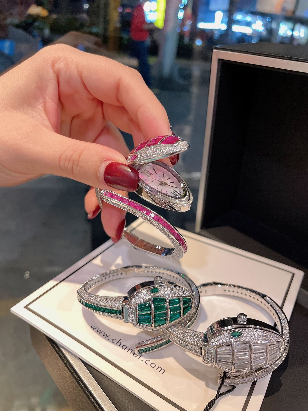  WTO通販 BVLGARI Serpenti Misteriosi Romani ブレスレットウォッチ-WTO輸入-CXN 77 腕時計(デジタル) 時計