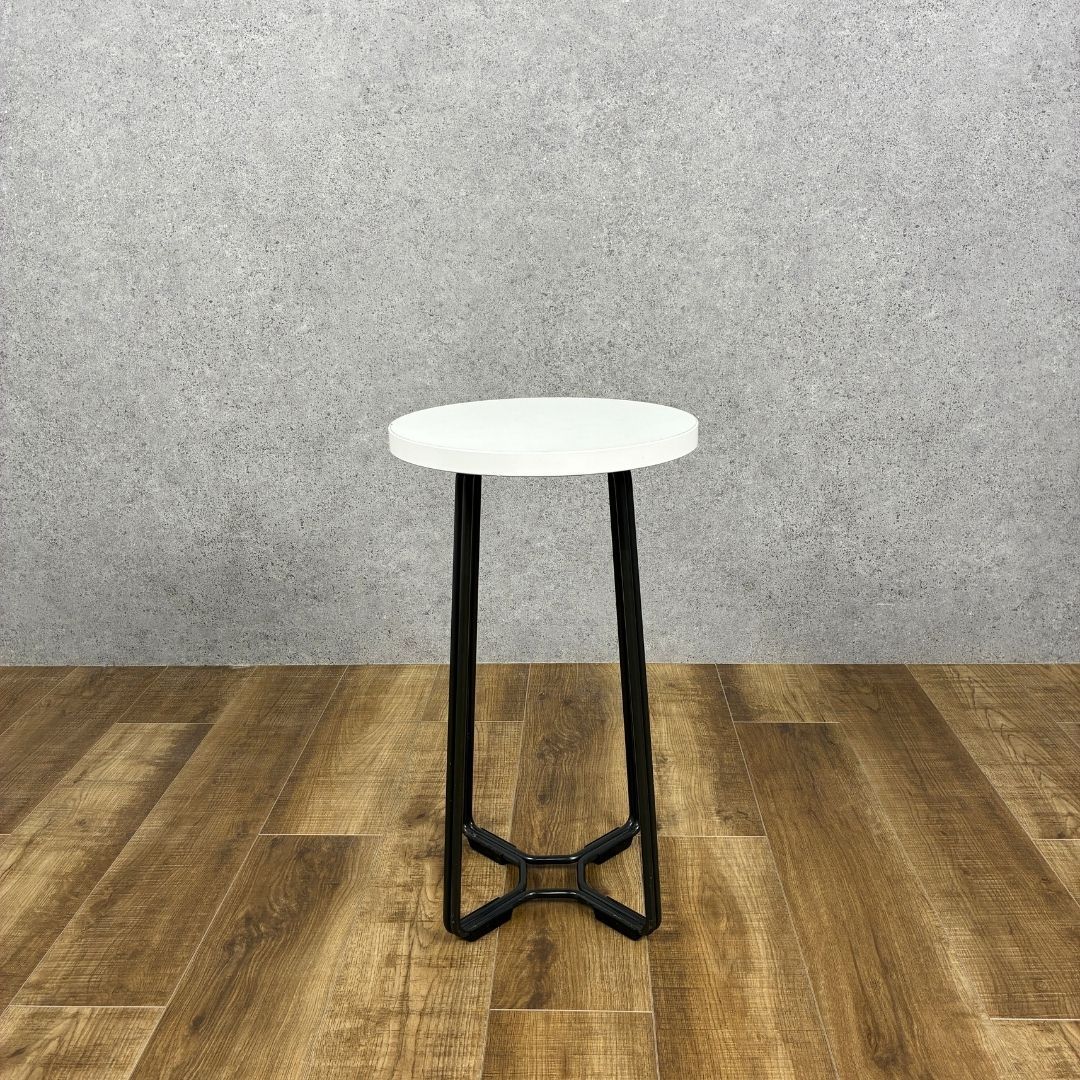 【展示品】オカムラ「Lives」カフェテーブル サイドテーブル OKAMURA Lives Cafe Table White×Black H520 オカムラ ライブス カフェ