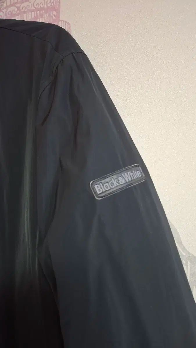 ブラック&ホワイト メンズ ブラック ハーフ コート