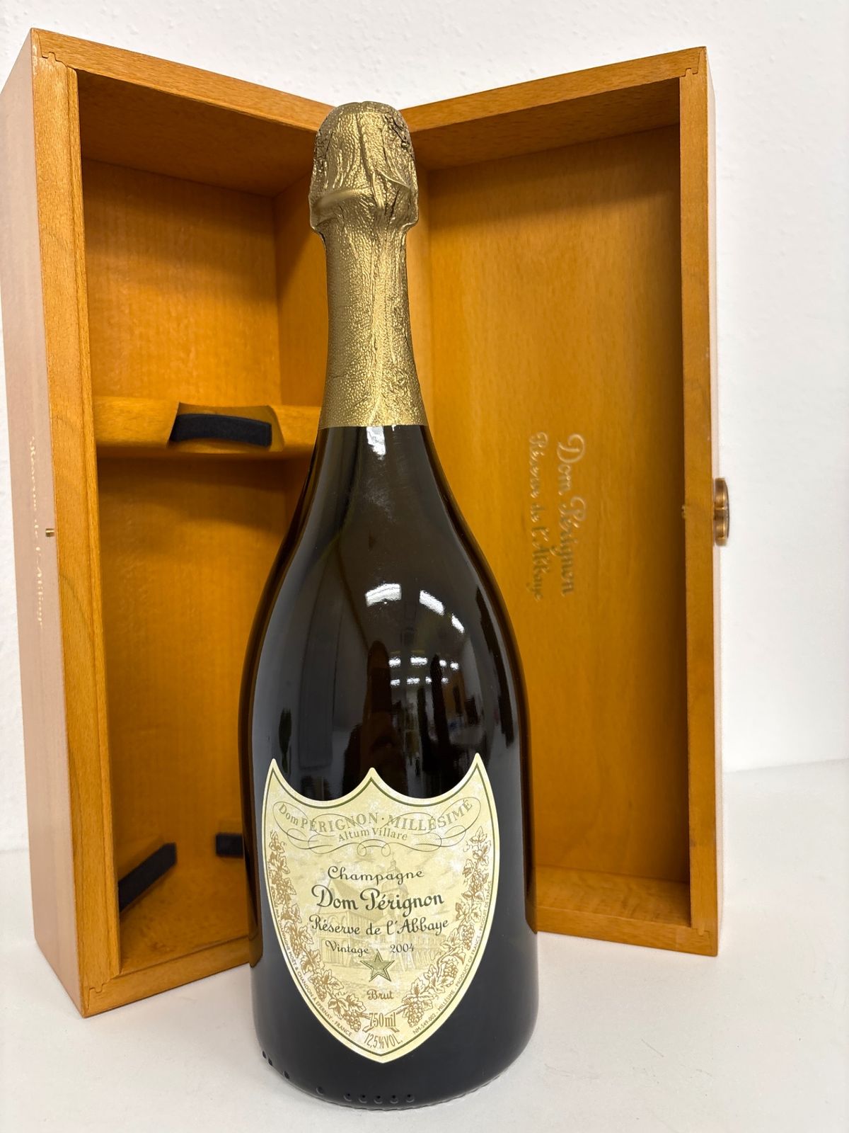 ドン・ペリニヨンレゼルヴ・ドゥ・ラベイヴィン テージ1995(ドンペリゴールド） ドンペリニヨン シャンパン ドンペリ ゴールド レゼルヴ・ド・ラベイ