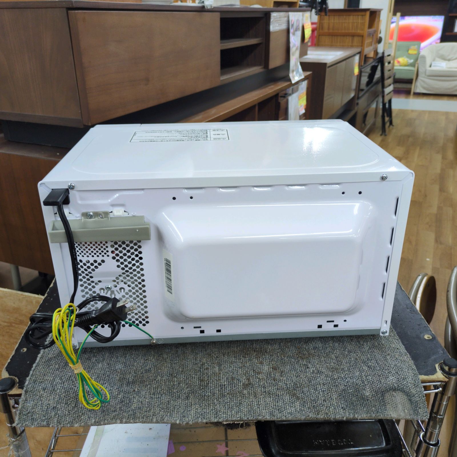 生活家電 J562 ☆2023年製☆小キズ小凹み使用感☆アイリス