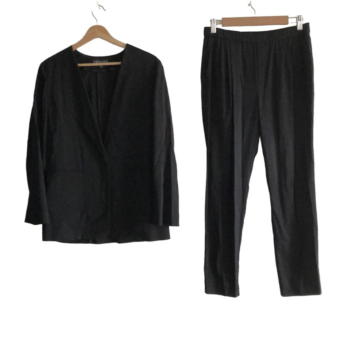 INDIVI インディビ レディースパンツスーツ レディース - 黒