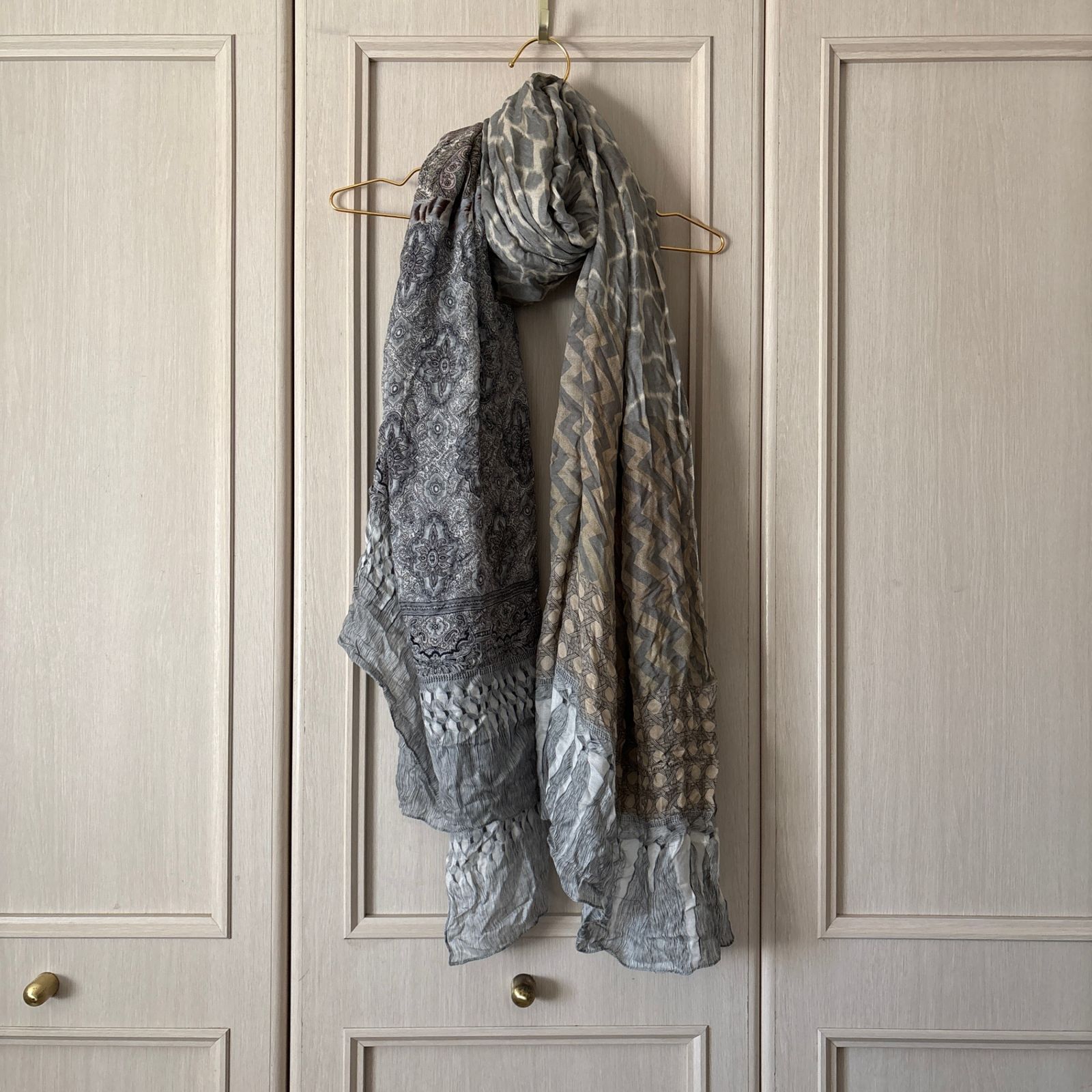 Pierre-Louis Mascia ピエールルイマシア 総柄 カシミヤ カシミア cashmere ストール stole お呼ばれ デート オフィスカジュアル 食事会 大判 animal アニマル