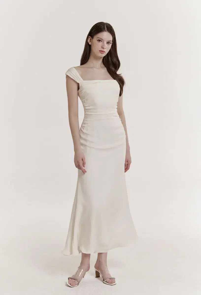 GRACE U アフロディーテ ケープ シルク ドレス