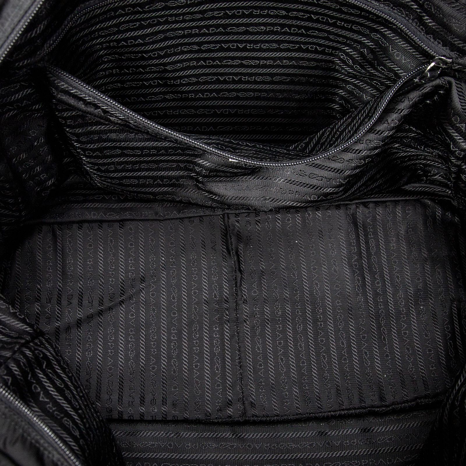 プラダソフトナイロンダッフルバッグ黒ナイロンキャンバスA